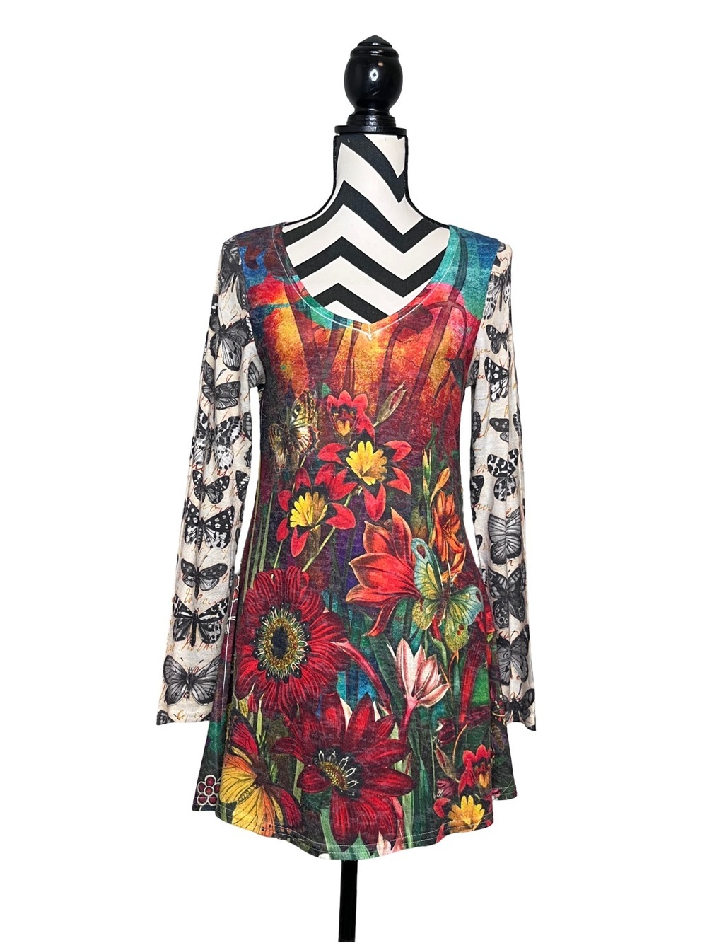 Amma Design Art to Wear Whimsigoth Butterfly Long-Sleeve Boho Tunic Top Sz M